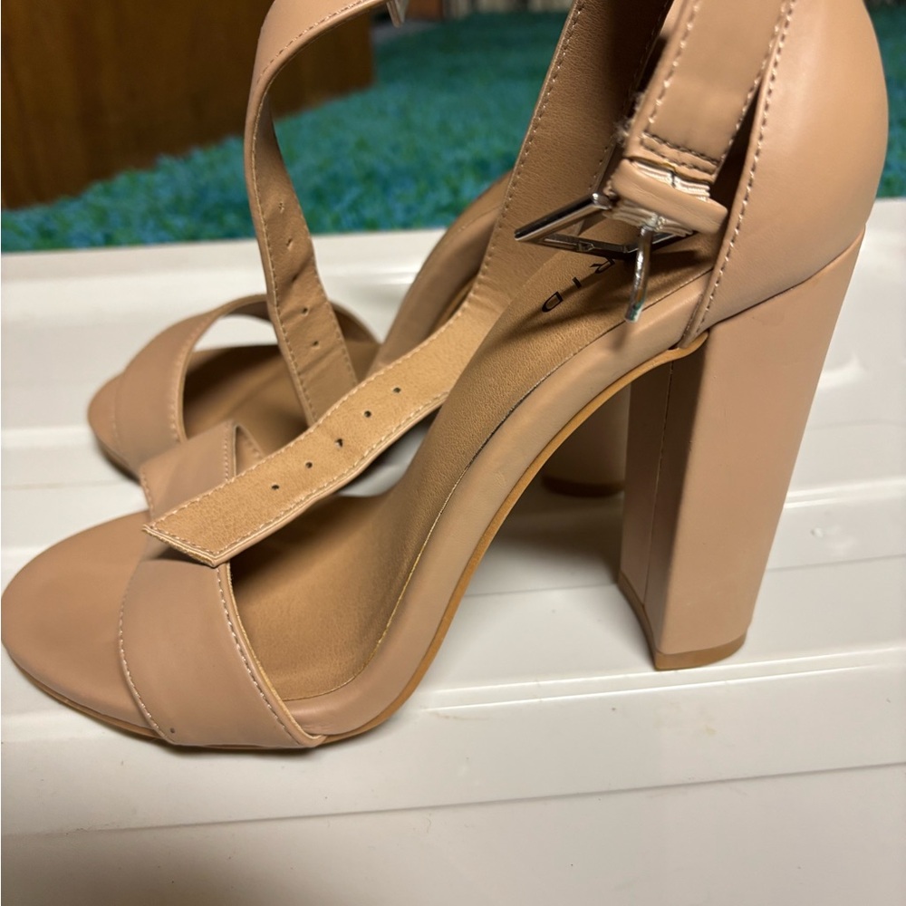Elegant Nude Block Heel Sandals